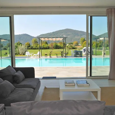 Micol 5' From The Sea!