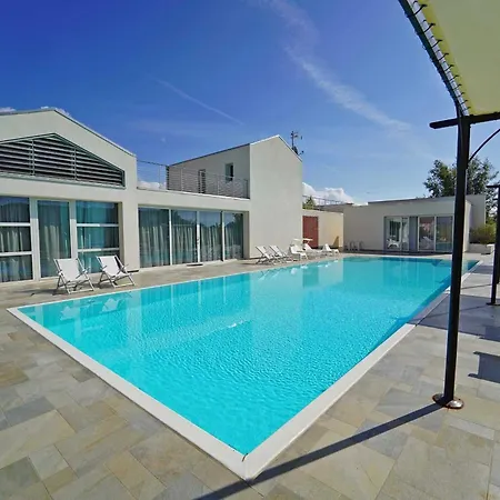 Villa Micol 5' From The Sea! Luni