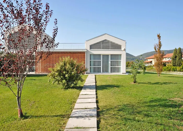 Villa Micol 5' From The Sea! *